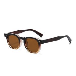 Nouvelles <span class=keywords><strong>lunettes</strong></span> à ongles de riz à cadre rond, <span class=keywords><strong>lunettes</strong></span> de soleil de mode haut de gamme 2024 <span class=keywords><strong>lunettes</strong></span> de soleil à lentilles de couleur différente mode - Product Image 4