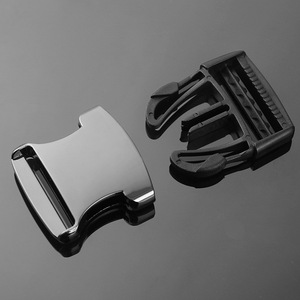 Hebilla de Liberación Lateral de Aleación Negra, Accesorio Duradero para Bolsas - Product Image 2