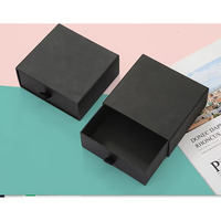Boîte cadeau personnalisée avec doublure imprimée colorée et chaude, type éponge, pliable, pour rangement de chaussettes, avec gaufrage