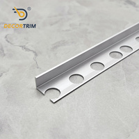 DECORTRIM Profilé en aluminium en L pour carrelage 22 mm avec base dentelée antidérapante pour nez de marche et bordure de marche