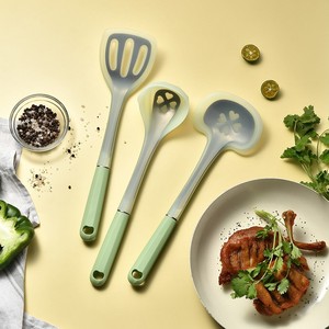 Accessoires <span class=keywords><strong>de</strong></span> <span class=keywords><strong>cuisine</strong></span> d'origine des fabricants : Cuillère à soupe en silicone, spatule, <span class=keywords><strong>ustensiles</strong></span> <span class=keywords><strong>de</strong></span> <span class=keywords><strong>cuisine</strong></span>, outils <span class=keywords><strong>de</strong></span> cuisson - Product Image 3