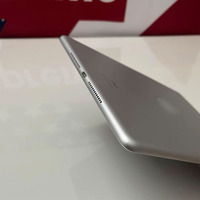 iPad 9 A13 d'occasion à prix avantageux, tablette tactile avec Wi-Fi, écran 10,2 pouces