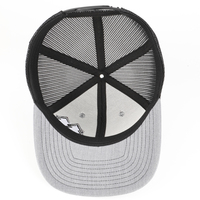 Casquette de camionneur Richardson personnalisée avec votre logo, gris chiné premium, 6 panneaux, broderie en maille