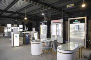 Bán Buôn Thời Trang Eyewear Quang Cửa Hàng Hiển Thị Đứng Gỗ Chủ Wall Mount Kính Khung Đứng - Product Image 5