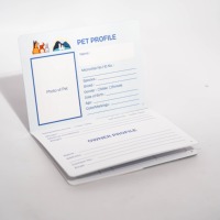 Passeport pour animaux de compagnie avec logo personnalisé en feuille d'or, certificat pour chien et chat, brochure en papier avec impression offset et reliure agrafée