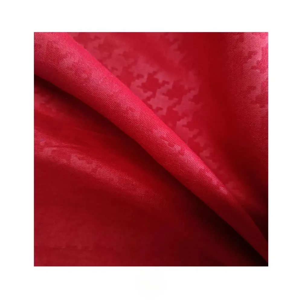 Grosir kustom kain poliester timbul merah tenun polos Jacquard kain brokat untuk seprai