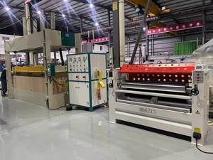 Presse à chaud haute fréquence YOWING pour la production de MDF avec PLC et boîte de vitesses brevetée - Product Image 6