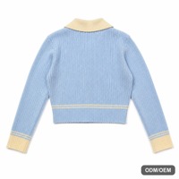 Haut court en maille décontracté bleu ciel pour femme, col en V, manches longues, respirant, anti-boulochage, avec bordure contrastante, côtelé, ajusté, style pull court, OEM