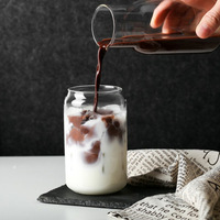 Mug à bière en verre borosilicate transparent en forme de canette, personnalisable, 12oz 16oz, avec couvercle en bambou et paille, écologique et réutilisable, vente en gros