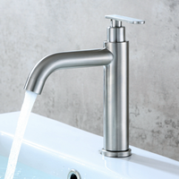 Robinet de lavabo moderne en acier inoxydable brossé à levier élévateur à arc élevé et à froid unique pour salle de bain d'hôtel