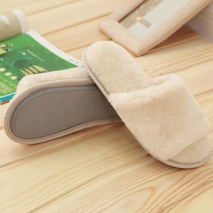 Pantoufles fausse <span class=keywords><strong>fourrure</strong></span> à bout ouvert <span class=keywords><strong>blanc</strong></span>, vente en gros, pelucheuses, pour la maison, pour femmes, 2020 - Product Image 5