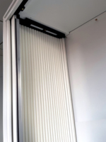 ABS PVC RV 슬라이드 도어 욕실 캐비닛용 롤러 셔터 도어, 우측 트레일러 셔터 롤러 셔터 키트 도어
