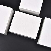 Boîtes cadeaux rigides en carton blanc de luxe pour l'emballage de bijoux, les fêtes nuptiales, les cadeaux d'anniversaire et les cadeaux de fêtes