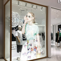 P5 P6 P8 P10 P15 P30 Pantallas de panel de pantalla LED transparentes curvas Película de panel de pared LED transparente suave