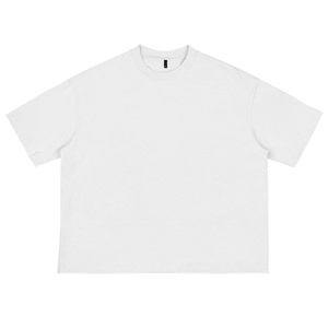 T-shirt a maniche corte <span class=keywords><strong>di</strong></span> <span class=keywords><strong>marca</strong></span> alla moda <span class=keywords><strong>abbigliamento</strong></span> da <span class=keywords><strong>uomo</strong></span> in puro cotone con vestibilità squadrata e serigrafia multicolore da 240 grammi in tessuto - Product Image 4