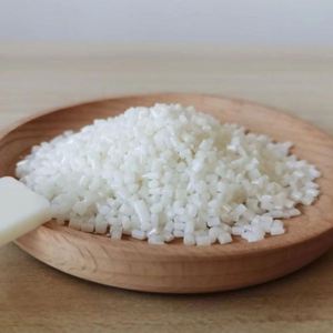 Gránulos de Resina de Polietileno Tereftalato (PET) Virgen/Reciclado, Grado Botella, Precio de Fábrica para Plástico - Product Image 5