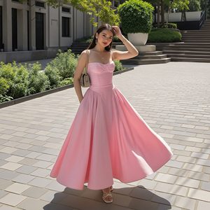 Abito Lungo Estivo da Donna, Sexy, a Vita Alta, Nuovo Stile, Tinta Unita, Elegante in Stile Francese Retrò, con Top Halter, Design alla Moda - Product Image 2