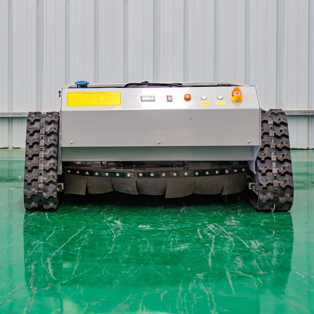 Free Shipping Robotic Smart Lawn Mower GPS Navigation Remote Control Crawler Drive Engine Motor Automatic Wireless Grass Trimmer