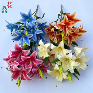 Bouquet de fleurs en soie Lily, fait main, décoration d'intérieur, décoration artistique de mariage, style moderne - Product Image 1