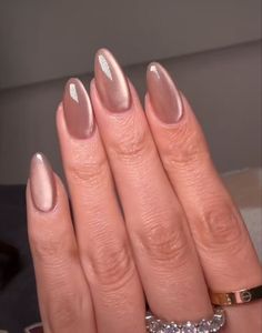 <span class=keywords><strong>Uñas</strong></span> Postizas de Cristal Arcoíris con Efecto Ojo de Gato, Efecto Magnético Multichrome sobre Base Transparente, <span class=keywords><strong>Acabado</strong></span> Holográfico que Cambia de Color - Product Image 4
