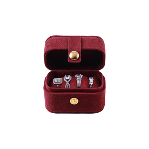 Estuche Moderno Rectangular de Terciopelo para Joyas con Cierre de Botón para Guardar Anillos en Colores Rosa, Verde, Rojo y Azul Marino - Product Image 4