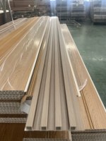 Grille cannelée en WPC de qualité supérieure, résistante aux intempéries, pour la décoration intérieure, matériau décoratif durable