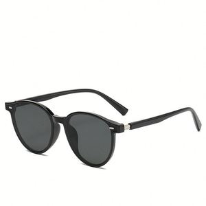 Gafas de Sol Redondas Retro con Logotipo Personalizado, Diseño de Leopardo Negro, Protección UV400 para Mujer - Product Image 3