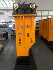 Casse-pierre hydraulique silencieux Soosan SB70 de type boîte, neuf, pour excavatrices de 16 à 21 tonnes, travaux de carrière, d'exploitation minière, de construction et de démolition - Product Image 2