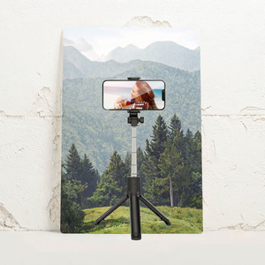 Accesorio Universal para Teléfono R1, <span class=keywords><strong>Palo</strong></span> <span class=keywords><strong>Selfie</strong></span> Inalámbrico Plegable con Trípode y Control Remoto para Transmisión en Vivo Horizontal y Vertical - Product Image 3