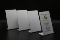 SUNLAN cartes de contrôle d'accès personnalisées 13.56MHz sans contact NFC étanche PVC RFID QR Menu Interface support Table affichage examen