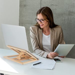 Có thể gập lại máy tính xách tay Riser có thể điều chỉnh máy tính tre <span class=keywords><strong>MacBook</strong></span> đứng máy tính xách tay và máy tính bảng máy tính xách tay đứng - Product Image 4