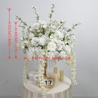 DKB Modern Forest Design, Bola de Flores Artificiales de Seda de 50 cm, Diseño Floral Blanco y Morado con Follaje Verde, para Decoración de Bodas