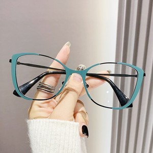 Montures de lunettes anti-lumière bleue rectangulaires modernes à monture complète pour femmes, légères, design solide, style tendance 2025 - Product Image 2