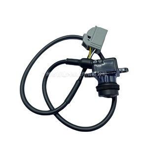 Caméra de recul Dodge 1WY78GW7AA avec coque en plastique, résolution 480x600, aide au stationnement - Product Image 1