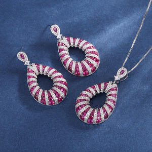 Boucles d'oreilles pour femmes en plaqué or avec pendentif trésor couleur zircon ensemble Pigeon artificiel rouge sang pour les fêtes - Product Image 2