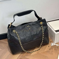 B07 Grosir Tas Tangan Mewah Bekas Berbagai Model Kualitas Platinum Tas Bekas Second Hand Desain Vintage Tas Wanita Pemasok Terlaris