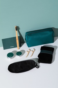 Kit de toilette de <span class=keywords><strong>voyage</strong></span> personnalisé <span class=keywords><strong>et</strong></span> confortable, masque pour les yeux, chaussettes, ensemble de soins bucco-dentaires, trousse d'accessoires pour avion, classe affaires - Product Image 2