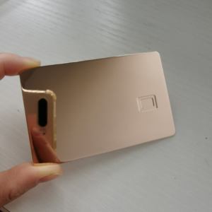 Rekabetçi Fiyatlı Paslanmaz Çelik Boş RFID Manyetik Şeritli NFC Kartvizit Parlak Gravür Lazer İşlemeli Bronz Kaplama - Product Image 3