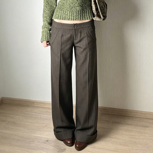 Pantalones Maillard Marrón de Cintura Baja con Rayas y Botones, Estilo Old Money, Corte Recto y Ajustado, Pantalones Anchos Relajados para Mujer - Product Image 3