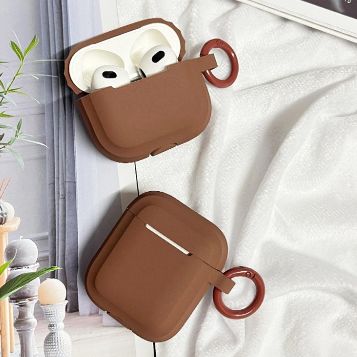 สีน้ำตาล