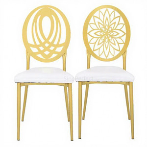 Compre al por Mayor Muebles Apilables para Eventos y Fiestas de China, <span class=keywords><strong>Silla</strong></span> Chavari de Acero Metálico Dorado con Cojines - Product Image 1