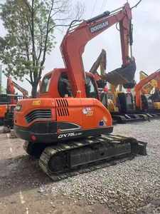 รถขุดมือสอง DOOSAN DX75LC-9C สีทอง คุณภาพดี ขนาด 7.5 ตัน ปี 2023 บุ้งกี๋ 0.3 ลูกบาศก์เมตร เครื่องยนต์ Doosan ขาย - Product Image 6