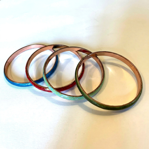 Pulsera de Cobre Hecha a Mano, Brazalete Abierto de Lujo con Acabado Pulido, Accesorio de Moda Étnico Moderno de Diseñador, Regalo Grabado - Product Image 1