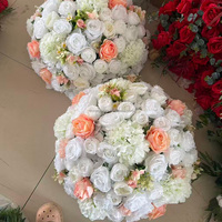 Boule de fleurs d'hortensia blanche de 60 cm, faite à la main, effet toucher réel, pour arche de cérémonie de mariage