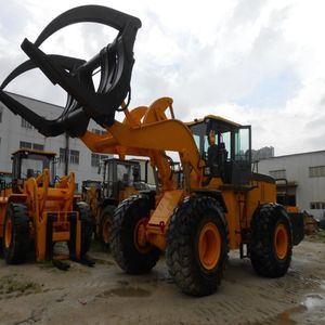Chargeur de bois à faible entretien de 12 tonnes pour grumes - Product Image 1