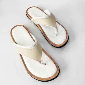 Tùy Chỉnh Tự Nhiên Thoải Mái Unisex Bãi Biển Nút Chai Dép Người Đàn Ông Phụ Nữ Da Lộn Nút Chai Lật Flop - Product Image 5