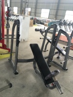 Banc d'exercices inclinable haut de gamme pour salle de sport, équipement commercial de fitness et de musculation, directement du fournisseur d'usine, à vendre