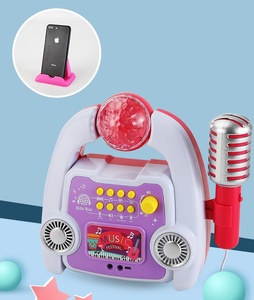Machine de karaoké musicale multifonctionnelle en gros avec microphone et haut-parleur jouet portable pour enfants - Product Image 2