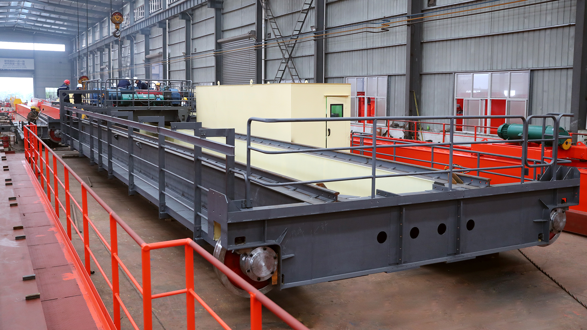 Hook Double Girder Overhead Travelling Crane 100 / 20T 22m Lifting Height