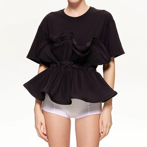 Camiseta de Mujer de Manga Corta con Cuello Redondo, Diseño de Volantes y Corte Ajustado, Estilo Moderno para el Verano 2026 - Product Image 3